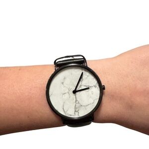 The Horse Leather Bracelet Marble Face Watch